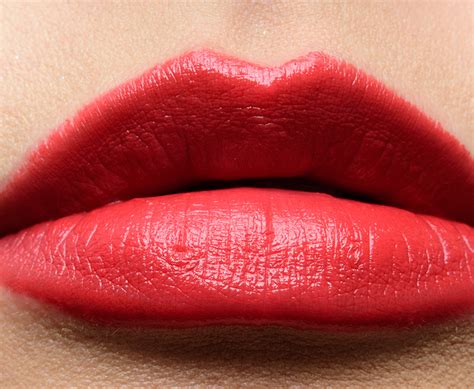 Chanel Rouge Amoureux (852) Rouge Allure L'Extrait Lip